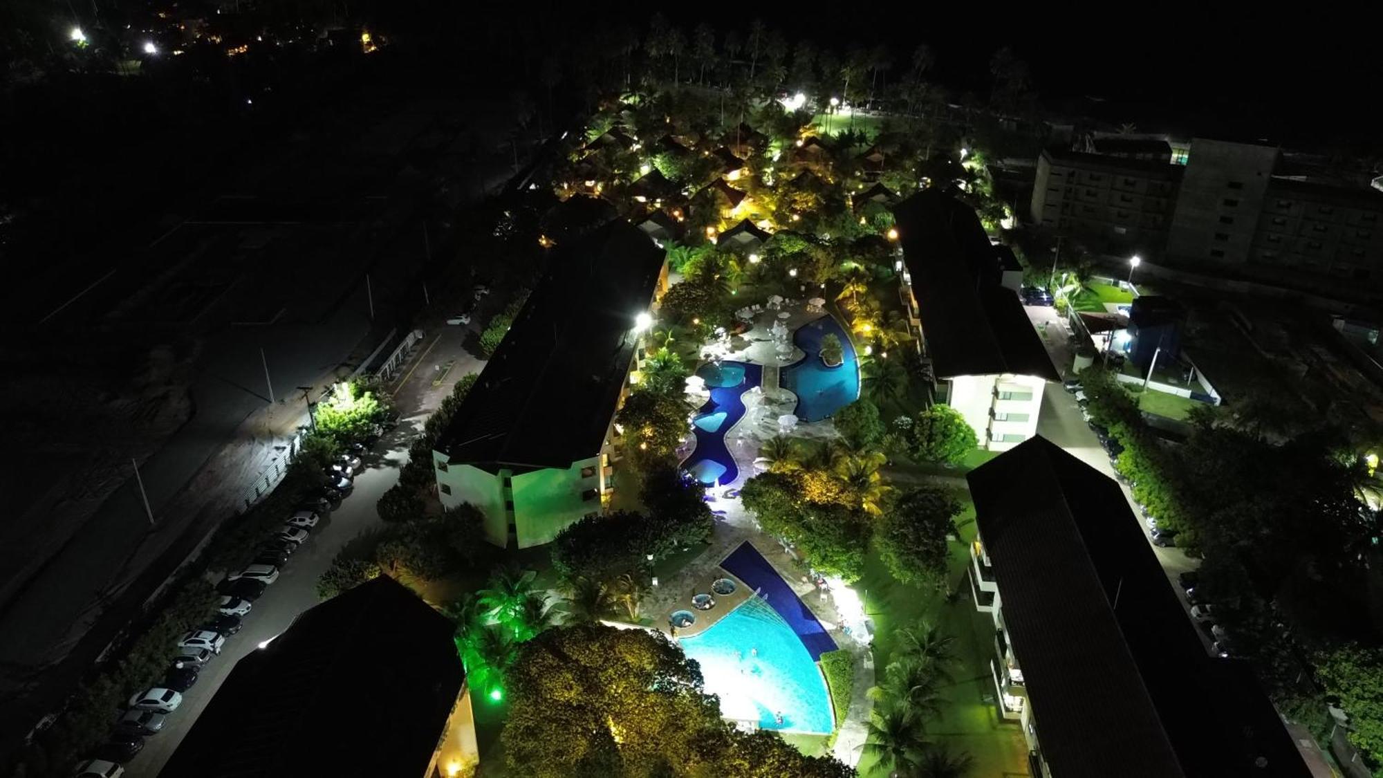 פראיה דוס קרניירוס Carneiros Beach Resort מראה חיצוני תמונה